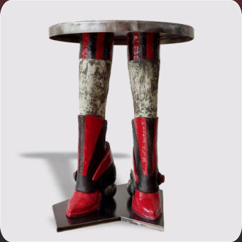 Table-Art SV, tafel gemaakt van keramiek, oxides en staal